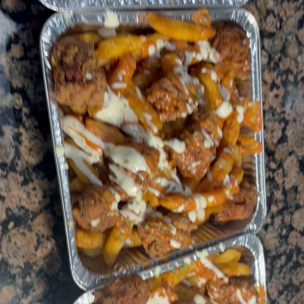 Real Campus Cravings buffalo chicken fries with ranch drizzle